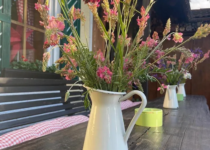 Runas 3* Hallbergmoos